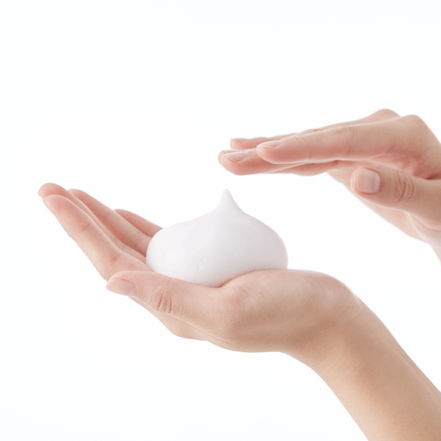 レッドクレンジングフォーム